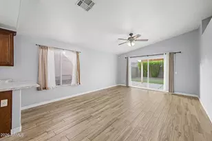 9050 W Monte Vista Rd, Phoenix, AZ 85037 - Photo 14
