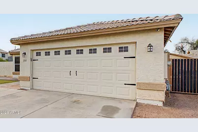 9050 W Monte Vista Road, Phoenix, AZ 85037 - Photo 10