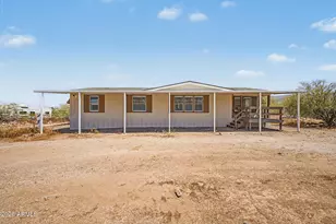 1628 E Circle Mountain Rd, New River, AZ 85087 - Photo 6