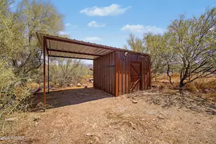 1628 E Circle Mountain Rd, New River, AZ 85087 - Photo 34