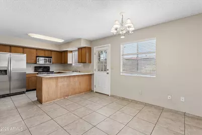 407 E Pecan Road, Phoenix, AZ 85040 - Photo 8