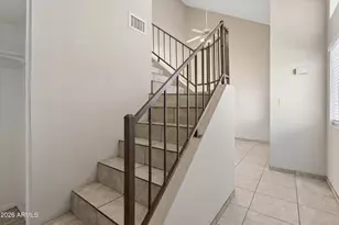407 E Pecan Rd, Phoenix, AZ 85040 - Photo 14