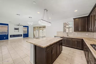 11983 S 173rd Lane, Goodyear, AZ 85338 - Photo 8