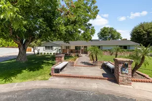 618 W Palmaire Ave, Phoenix, AZ 85021 - Photo 2