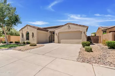 2524 E Honeysuckle Place, Chandler, AZ 85286 - Photo 2