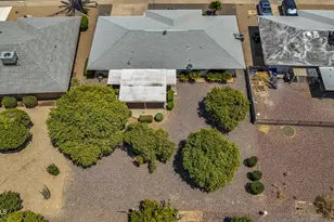 10727 W Saratoga Circle N, Sun City, AZ 85351 - Photo 4