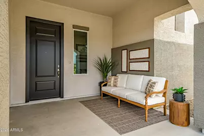 2902 E Villa Avenue, San Tan Valley, AZ 85143 - Photo 2