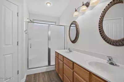 10798 W Chisholm Drive, Peoria, AZ 85373 - Photo 22