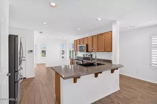 10798 W Chisholm Dr, Peoria, AZ 85373 - Photo 12