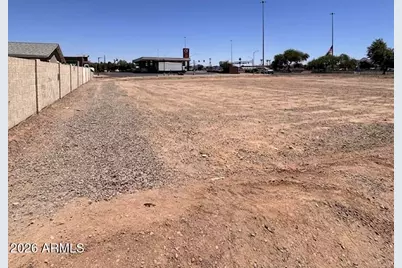 4810 N Black Canyon Highway #27, Phoenix, AZ 85017 - Photo 2