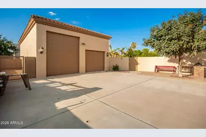 2744 E Country Shadows Court, Gilbert, AZ 85298 - Photo 6