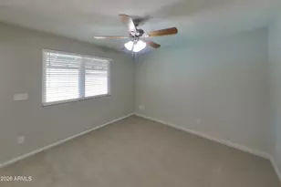 4241 N 73rd Ln, Phoenix, AZ 85033 - Photo 6