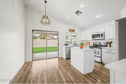 822 E Monona Drive, Phoenix, AZ 85024 - Photo 2
