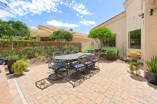 3427 N 42nd Pl, Phoenix, AZ 85018 - Photo 32