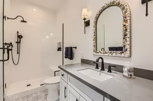 3427 N 42nd Pl, Phoenix, AZ 85018 - Photo 22