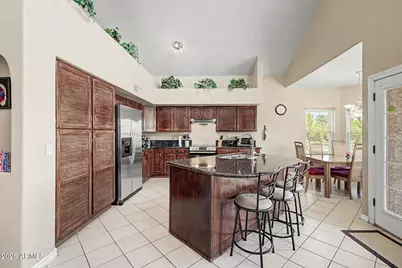 3441 E Wildwood Drive, Phoenix, AZ 85048 - Photo 8