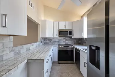 2931 E Rose Lane, Phoenix, AZ 85016 - Photo 8