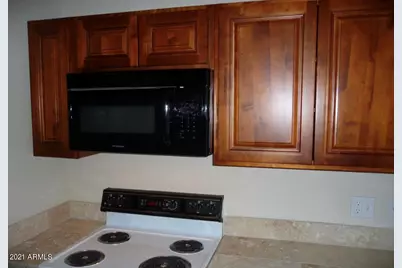 7110 N 68 Avenue #2, Glendale, AZ 85303 - Photo 4