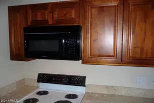 7110 N 68th Ave, Glendale, AZ 85303 - Photo 4