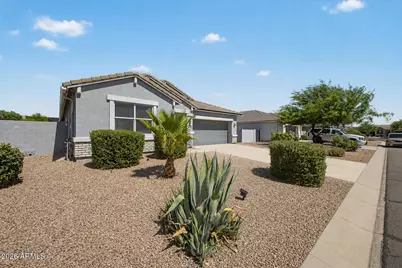 24653 N Alfalfa Drive, Florence, AZ 85132 - Photo 4