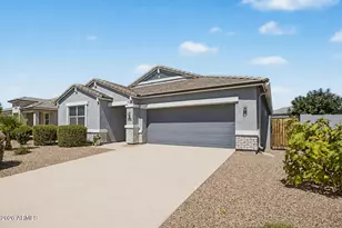 24653 N Alfalfa Dr, Florence, AZ 85132 - Photo 2