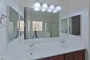 7050 W Sophie Ln, Laveen, AZ 85339 - Photo 8