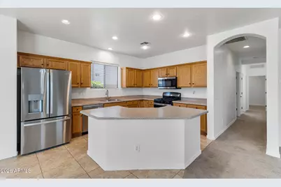13518 W Evans Drive, Surprise, AZ 85379 - Photo 2