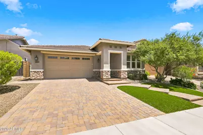 30783 N 137th Avenue, Peoria, AZ 85383 - Photo 2