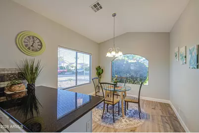 9917 N 94th Avenue, Peoria, AZ 85345 - Photo 16
