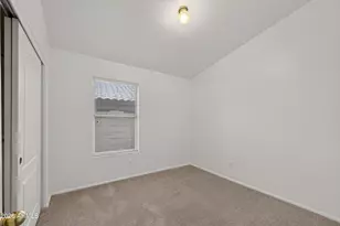 10262 W Jessie Ln, Peoria, AZ 85383 - Photo 16