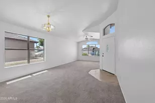 10262 W Jessie Ln, Peoria, AZ 85383 - Photo 6