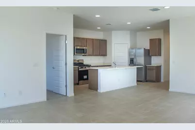 9833 W Monterey Way, Phoenix, AZ 85037 - Photo 14
