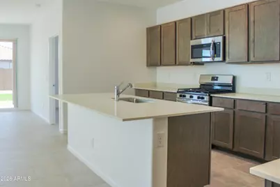 9833 W Monterey Way, Phoenix, AZ 85037 - Photo 10