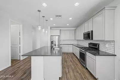 13329 W Lariat Lane, Peoria, AZ 85383 - Photo 14
