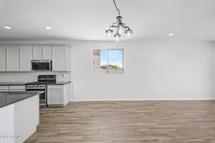 13329 W Lariat Ln, Peoria, AZ 85383 - Photo 12