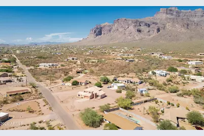 83 S Geronimo Road, Apache Junction, AZ 85119 - Photo 68