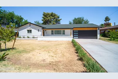4028 E Edgemont Avenue, Phoenix, AZ 85008 - Photo 1