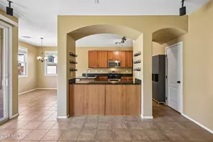 2330 E Pecan Rd, Phoenix, AZ 85040 - Photo 6