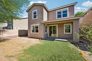2330 E Pecan Rd, Phoenix, AZ 85040 - Photo 24