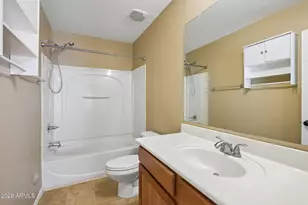 2330 E Pecan Rd, Phoenix, AZ 85040 - Photo 14