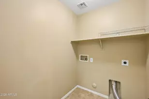 2330 E Pecan Rd, Phoenix, AZ 85040 - Photo 20