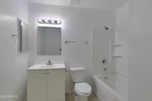 3849 W Poinsettia Dr, Phoenix, AZ 85029 - Photo 8