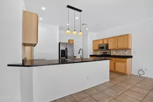11826 W Foothill Dr, Sun City, AZ 85373 - Photo 12