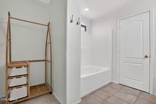 11826 W Foothill Dr, Sun City, AZ 85373 - Photo 34