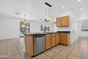 11826 W Foothill Dr, Sun City, AZ 85373 - Photo 14
