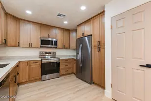 12222 N Paradise Vlg Pkwy S, Phoenix, AZ 85032 - Photo 1