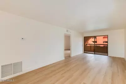 12222 N Paradise Village Parkway S #247, Phoenix, AZ 85032 - Photo 4