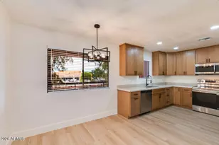 12222 N Paradise Vlg Pkwy S, Phoenix, AZ 85032 - Photo 8