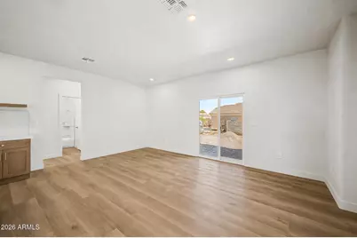 8769 W Reventon Drive, Arizona City, AZ 85123 - Photo 12