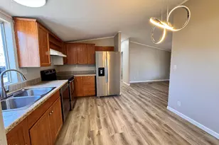19401 N 7th St, Phoenix, AZ 85024 - Photo 6